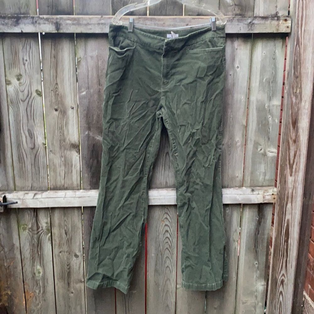 Jones New York corduroy pants sz. 14